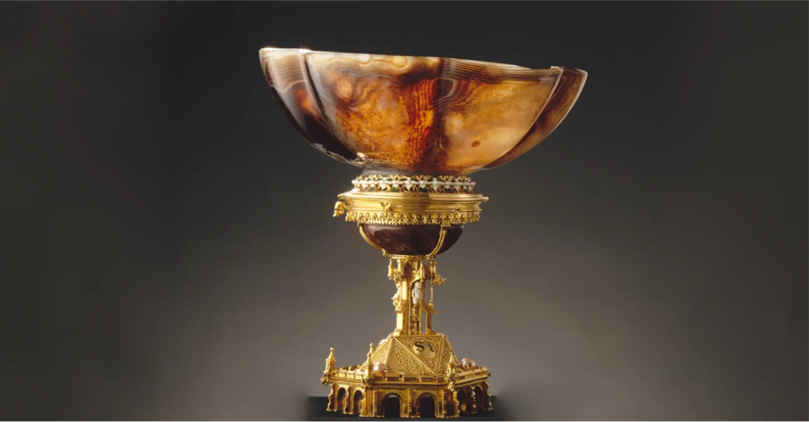 Coupe ronde godronnée