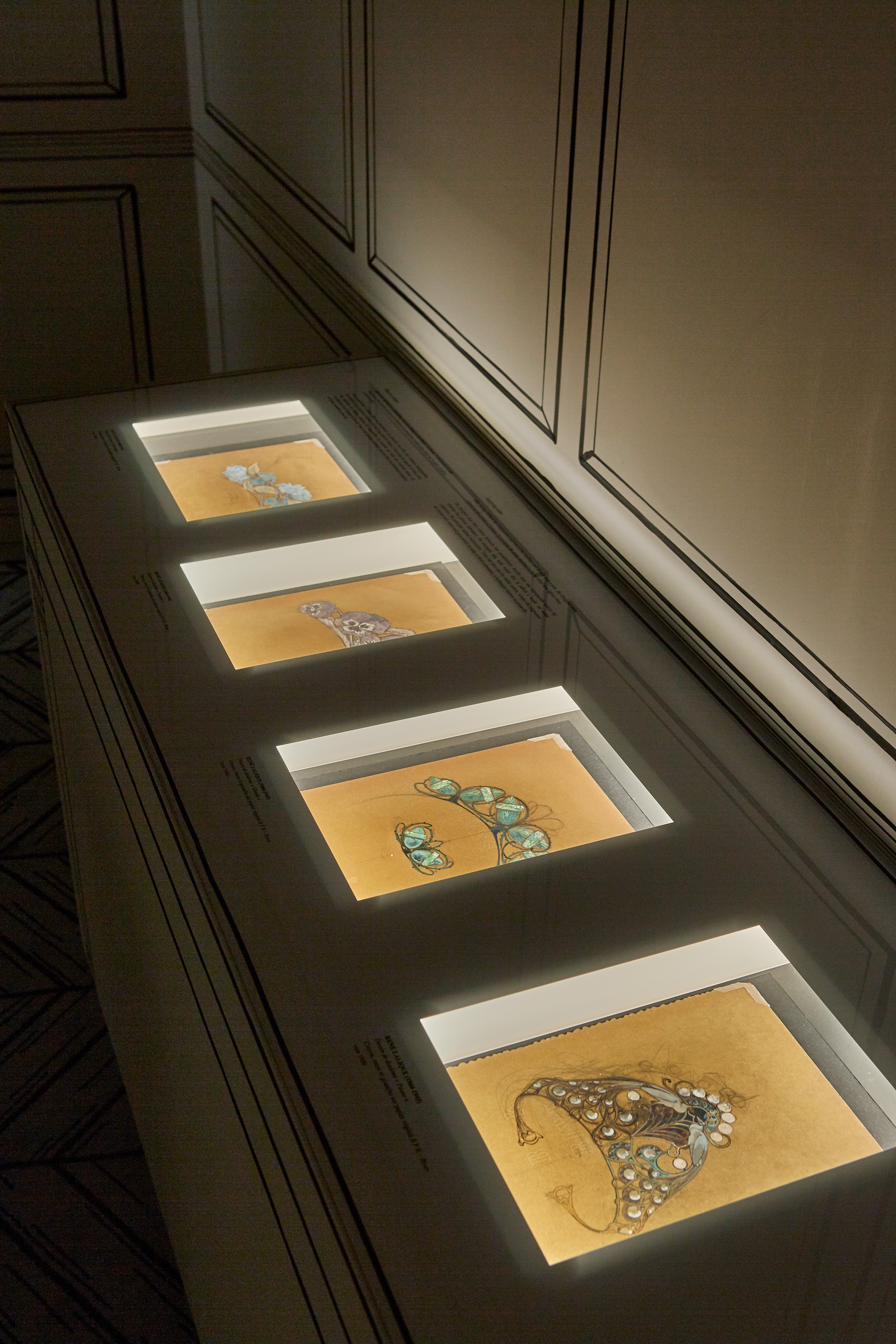 Exposition Le Bijou Dessiné, L’École des Arts Joailliers, Photo Benjamin Chelly (8)