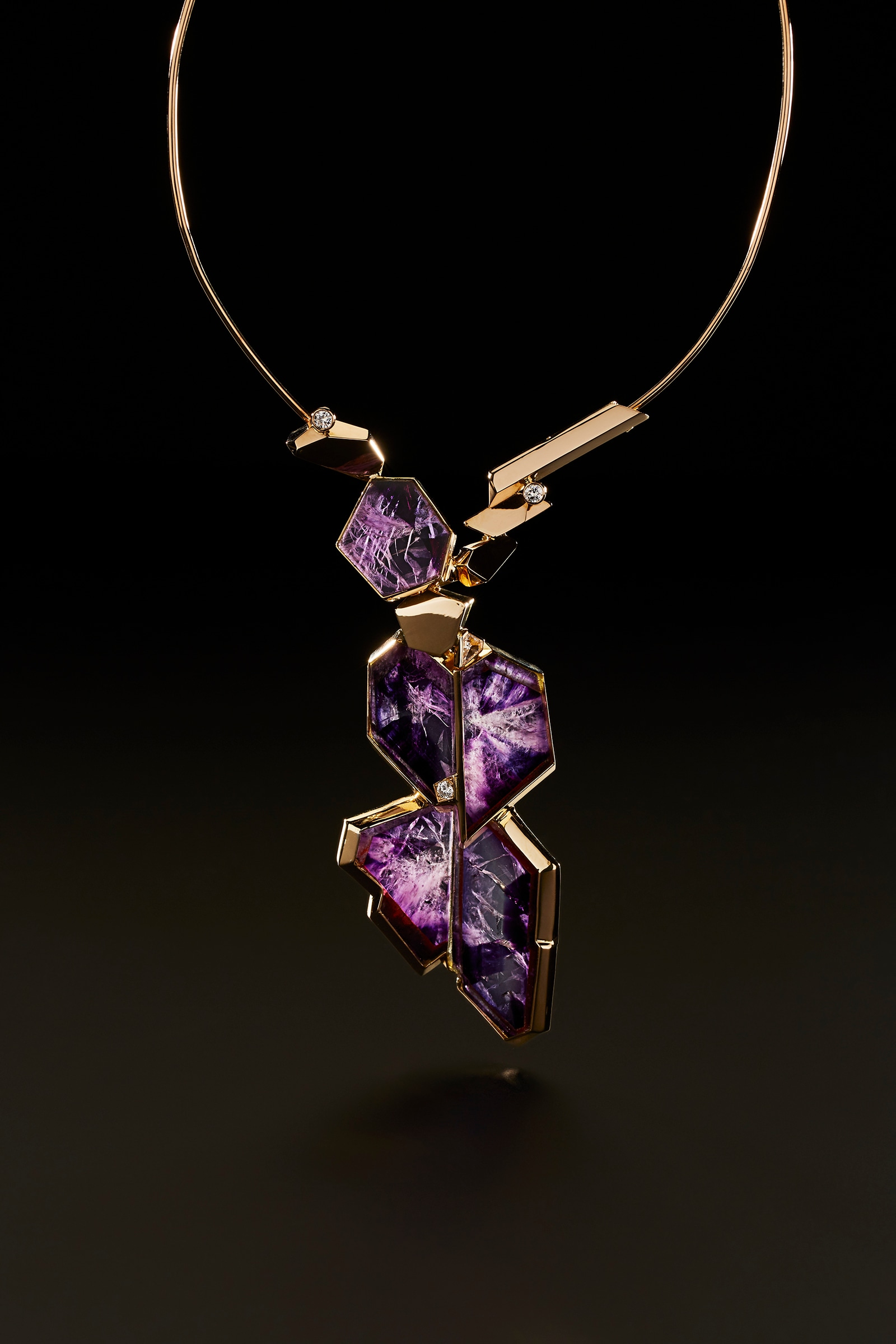 Jean Vendome, Vitrail necklace, 1990s, or yellow, amethysts, diamonds. Private collection. Photo Benjamin Chelly (1)