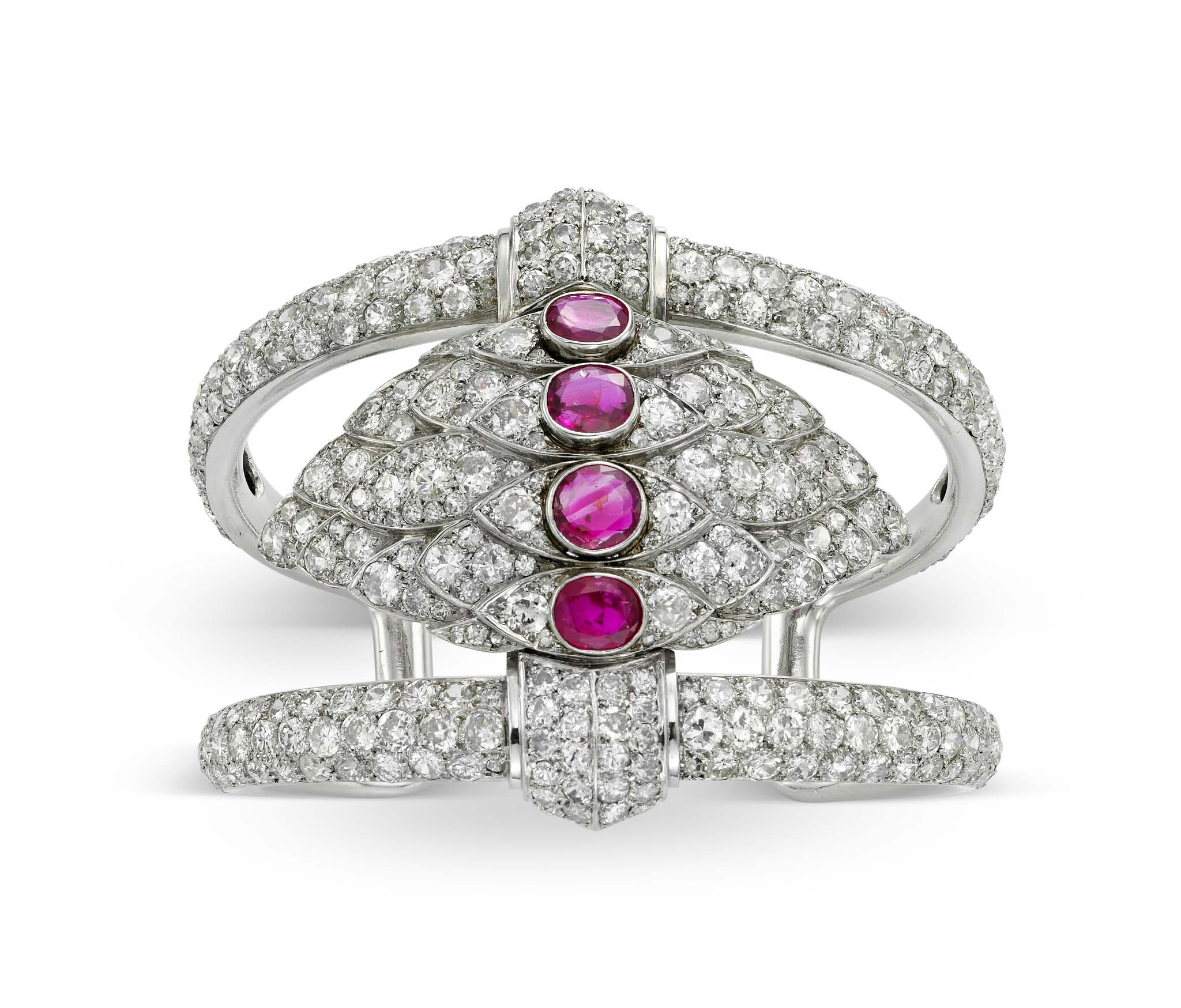 Ecaille cuff, Belperron, Mid 20th century, Platinum, diamonds, rubies - Photo © Tony Falcone