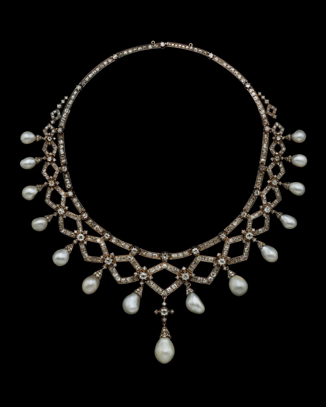 17. Collier, 1890, Collection Privée © Albion Art Jewellery Institute
