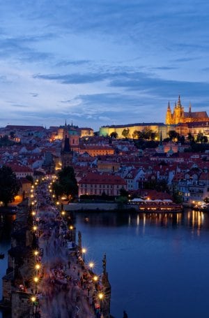 Evening view of Charles Bridge and Prague Castle. Jakub Hałun