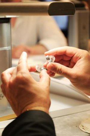 History of engagement rings (3).jpg History of engagement rings (3).jpg