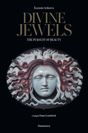 Livre Divine Jewels EN.PNG