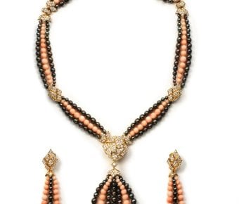 Fred Paris Parure with necklace and earrings Coral and cultured pearls Circa 1975 Palais Royal Hong Kong Ltd