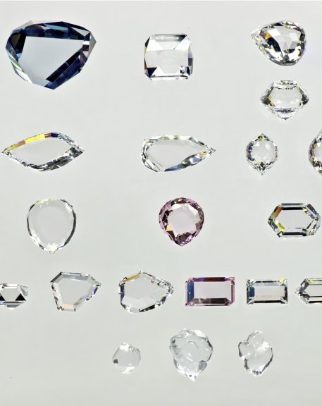 The 20 replicas executed between 2015 and 2017. Image François Farges © Van Cleef & Arpels SA