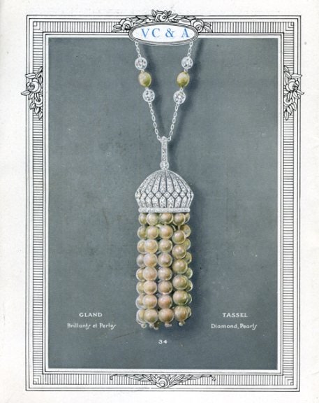 Van Cleef & Arpels, Gland: brillants et perles. Catalogue Haute Joaillerie Van Cleef & Arpels Paris, 1922, Archives Van Cleef & Arpels © Van Cleef & Arpels