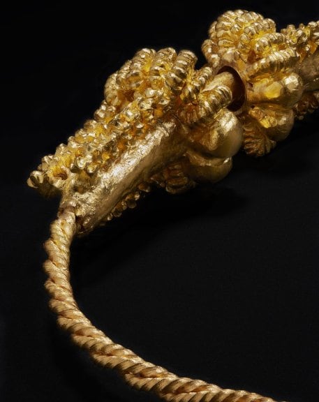 Exhibition "Recreating Gesture: the Replica of the Celtic Torc of Montans"