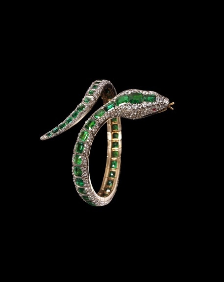 Antique emerald and diamond snake bangle, circa 1850, diamonds, emeralds, rubies, silver and gold - Faerber Collection © K. Faerber © K. Faerber