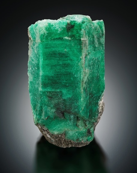 Emerald, Beryl, Russia - Sam Yung Leung Yuen Collection
