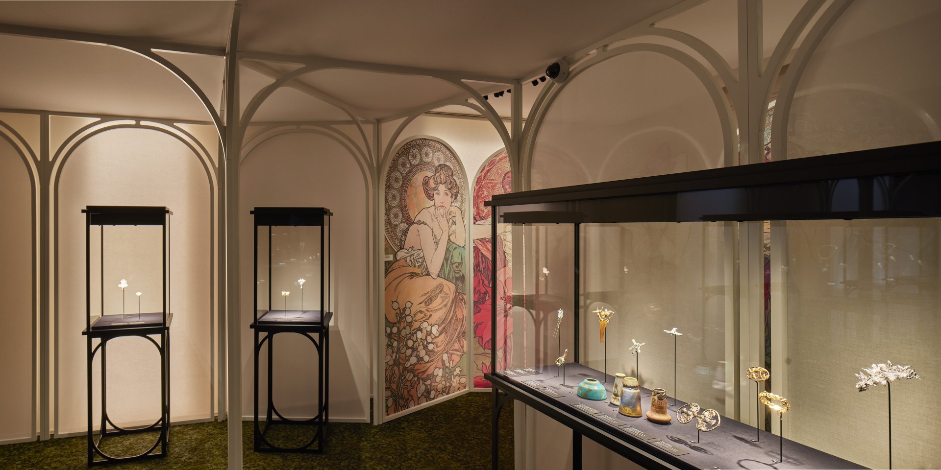 Exposition Un art nouveau. L'Ecole des Arts Joailliers. Photo Benjamin Chelly (16).jpg