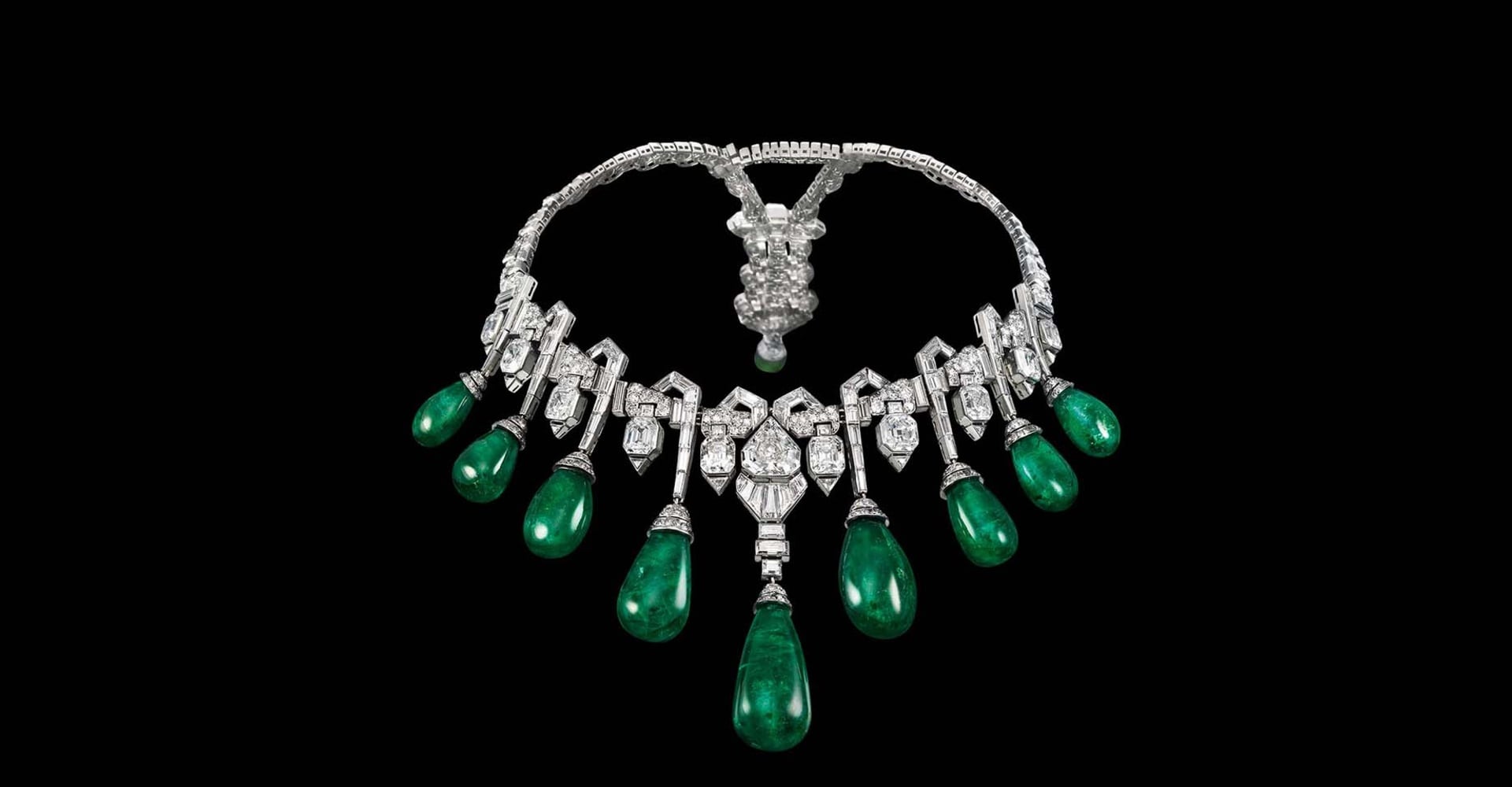 Van Cleef & Arpels, Collaret, 1929, platinum, emeralds, diamonds - in the former collection of Her Royal Highness Princess Faiza of Egypt © Van Cleef & Arpels Collection - P Griès