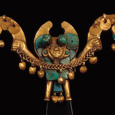 Ornement de nez Mochica. Musée Larco de Lima