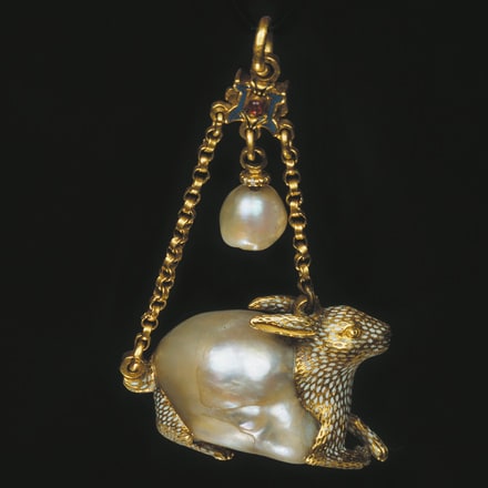 Rabbit pendant_Wallace Collection London UK © Wallace Collection  Bridgeman Images.JPG