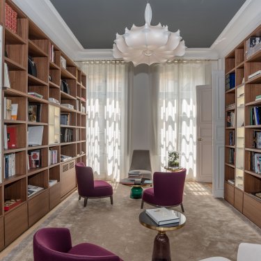 L'ÉCOLE - Library 15.jpg
