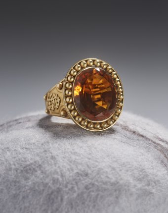 Mellerio dits Meller, Jeweler to the Clergy and Royalty