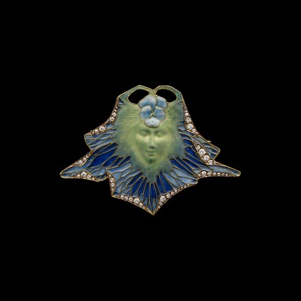 René-Lalique_-Broche-pendentif-«-pensée-»_-v-1899-1900-Photo-Tsuneharu-Doi-©-Albion-Art-Institute.png