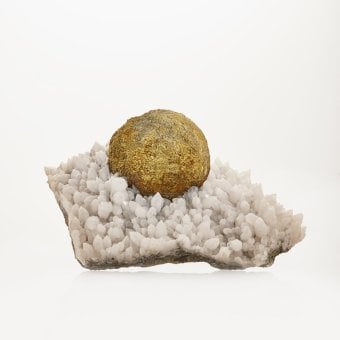 PYRITE, QUARTZ Boldut Mine, Cavnic, Maramureș County, ROMANIA Collection of the Mineralogy Museum of Mines Paris – PSL (ENSMP 82986); Journey with Minerals Exhibition at L’ÉCOLE, School of Jewelry Arts in K11 MUSEA, Hong Kong