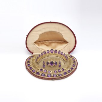 Parure or et améthystes, vers 1825-1835