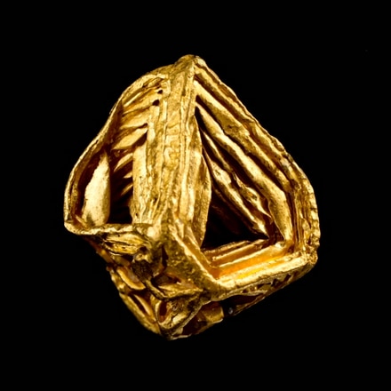 Gold atom