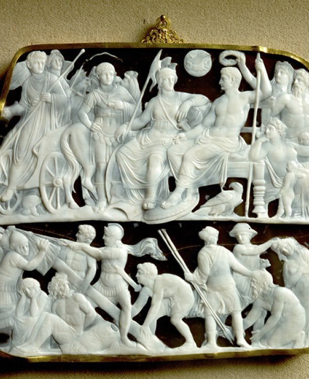 Gemma Augustea - Kunsthistorisches Museum - Vienne - akg-images - Erich Lessing_Carrousel 1.jpg Gemma Augustea - Kunsthistorisches Museum - Vienne - akg-images - Erich Lessing_Carrousel 1.jpg