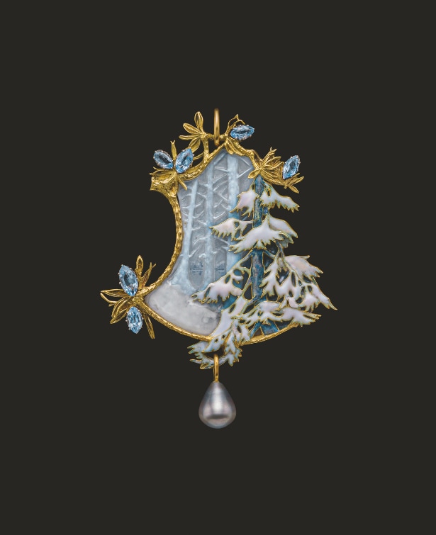 René Lalique, Winter Landscape, pendant, between 1896 and 1898, gold, glass, enamel, and pearl, Tokyo, Arikawa Albion Art Collection