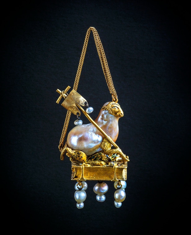 History Gold Jewelry Antiquity Art Deco