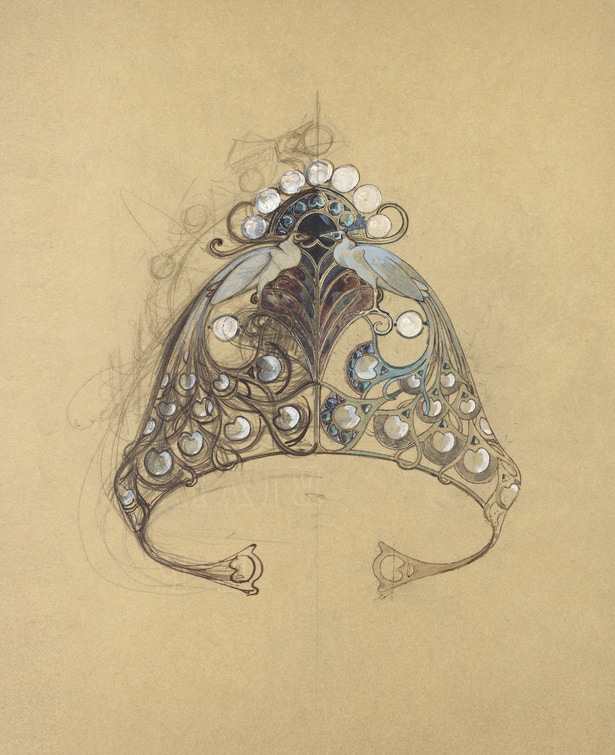 History Jewelry Design 