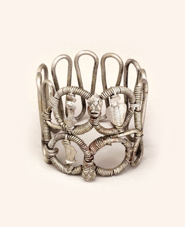 Introduction Jewelry World 