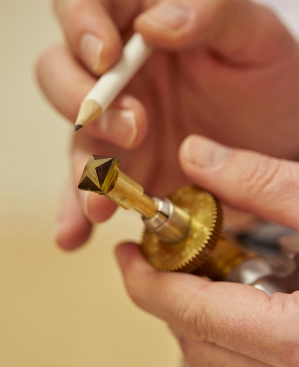 Savoir Faire Jewelry Lapidary Initiation
