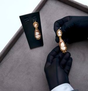 Art-History-Course-Birth-Jewelry (8).jpg