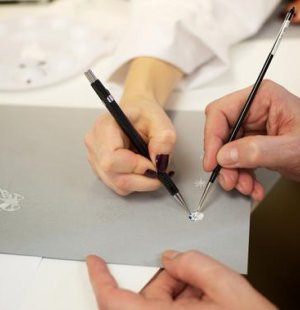 Design-Mockup-Jewelry-Making (5).jpg