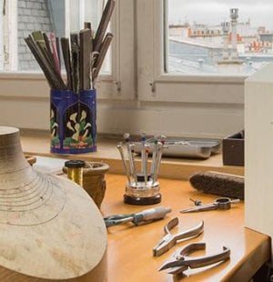 L'ÉCOLE - Having access to VCA creations Carrousel 2_C_0.jpg