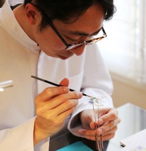 L'ÉCOLE - Jewelry and Grand feu enamelling 24_C.jpg