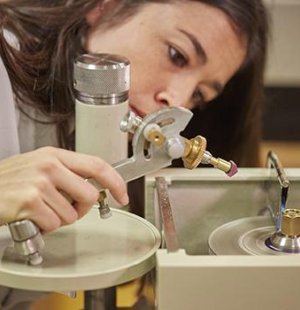 L'ECOLE - The Lapidary's Art 1 - Photo Benjamin Chelly (14)-C.jpg