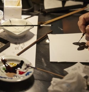 Démonstration par un maître laqeur (1).jpg