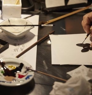 Démonstration par un maître laqeur (1)