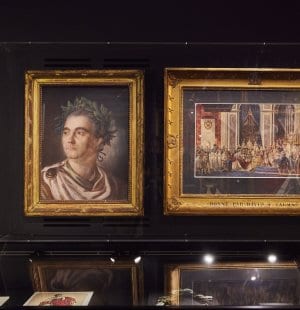 Exposition Bijoux scéne Comédie Française. L'Ecole des Arts Joailliers. Photo Benjamin Chelly (17).jpg