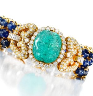Van Cleef & Arpels Carved Emerald, Sapphire and Diamond Bracelet, circa 1975 © FD