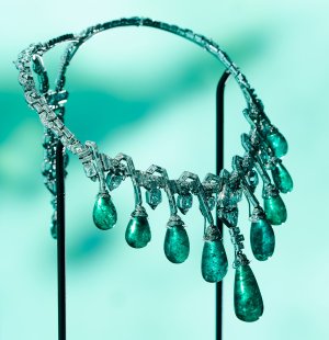 LÉCOLE Middle East, Exhibition “Garden of Emeralds"