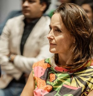 Garden of Emeralds - Online Conversation