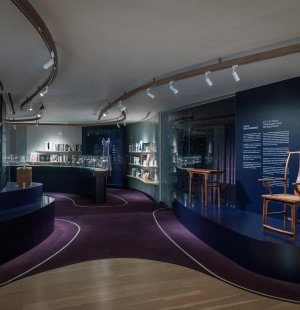 Scenography, An Eye for Beauty, the Illuminata Jewelry Exhibition, L‘ECOLE School of Jewelry Arts, at K11 MUSEA in Hong Kong