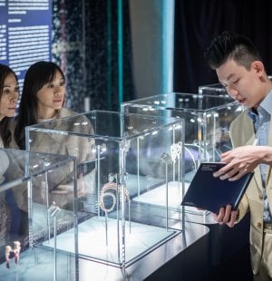 Free Guided Tour, An Eye for Beauty, the Illuminata Jewelry Collection, L’ÉCOLE School of Jewelry Arts.jpg