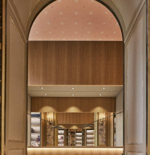 Library of L'ÉCOLE, School of Jewelry Arts, Hôtel de Mercy-Argenteau, 16 bis Boulevard Montmartre, 75009 Paris