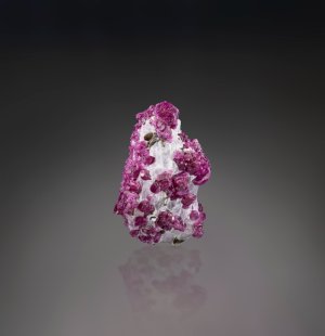 Ruby on mica and feldspar matrix 1, Ruby, Discover the Gemstones, L'ECOLE, School of Jewelry Arts, Singapore, Les Jardins Secret byVan Cleef & Aprels