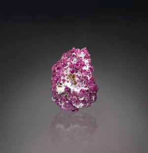 Ruby on mica and feldspar matrix 2, Ruby, Discover the Gemstones, L’ÉCOLE , School of Jewelry Arts, Singapore, Les Jardins Secret byVan Cleef & Aprels