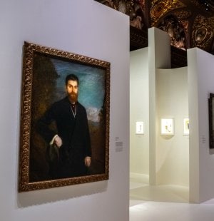 Exhibition “Paris, City of Pearls”, Photo Dylan Dubois