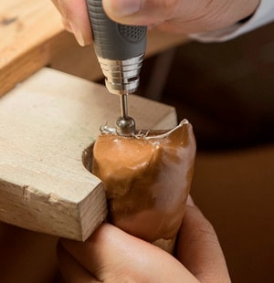 Savoir Faire Jewelry Introduction Setting
