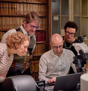 The teams carrying out gemological analyses