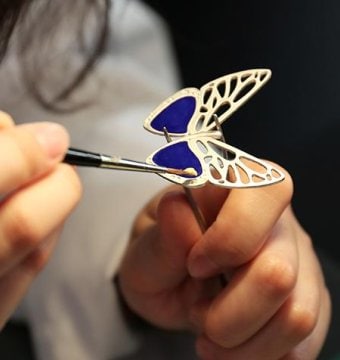 Jewelry and Grand feu enamelling